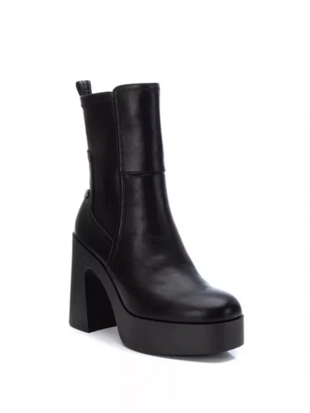 XTI Black Platform Boots